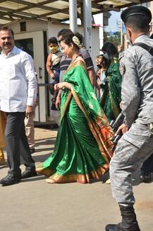 PICS: Kangana Ranaut Looks ELEGANT In A Saree As She Visits Siddhivinayak Temple With Sister Rangoli