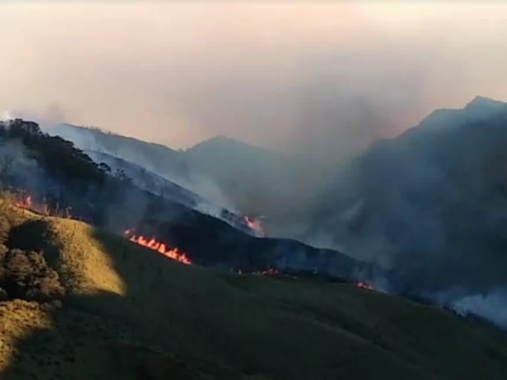 Massive Wildfire Raging at Dzuko Valley At Manipur Nagaland Border; Amit Shah Assures Help Massive Wildfire Raging At Dzuko Valley On Manipur Nagaland Border; Amit Shah Assures Help