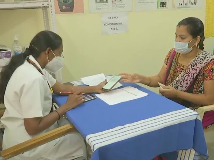 Bengaluru: Covid-19 19 vaccination dry run underway at Primary Health Center in Kamakshipalya. (Photo: ANI)