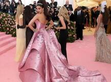 Happy Birthday, Bollywood's MASTANI! A look At Deepika Padukone's Stunning Fashion Moments