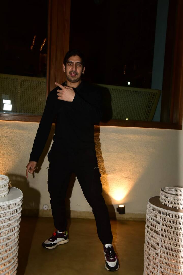 ‘Brahmastra’ director Ayan Mukerji arrived at the birthday bash of the ‘Cocktail’ actress.