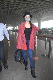 PICS: Ranbir Kapoor & Shraddha Kapoor Jet Off To Delhi, All Set To Commence Shoot For Luv Ranjan's Next