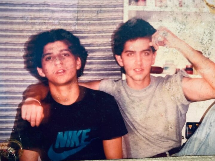 Farhan Akhtar Hrithik Roshan Throwback Photo Goes Viral On Hrithik Roshan Birthday Happy Birthday Hrithik Roshan: Farhan Akhtar Shares Throwback PIC With QUIRKY Caption To Wish 'Fighter' Star
