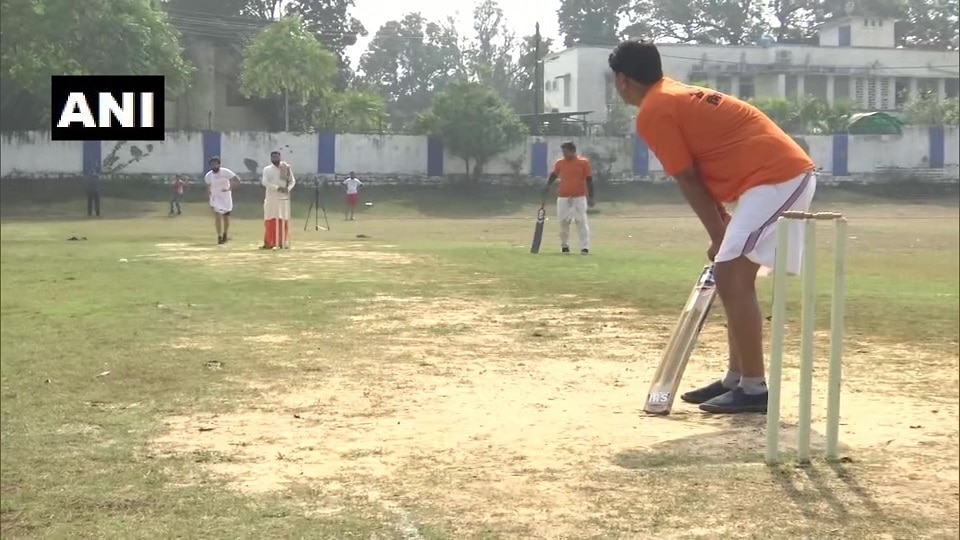 Cricket In Vedic Times': Players Wear Dhoti Mundu During Match, Commentary In Sanskrit