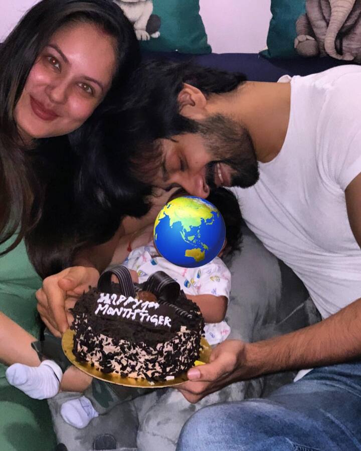 Puja and Kunal had managed to keep their wedding under wraps for 45 days. The couple got hitched in a court marriage after dating each other for several years. 