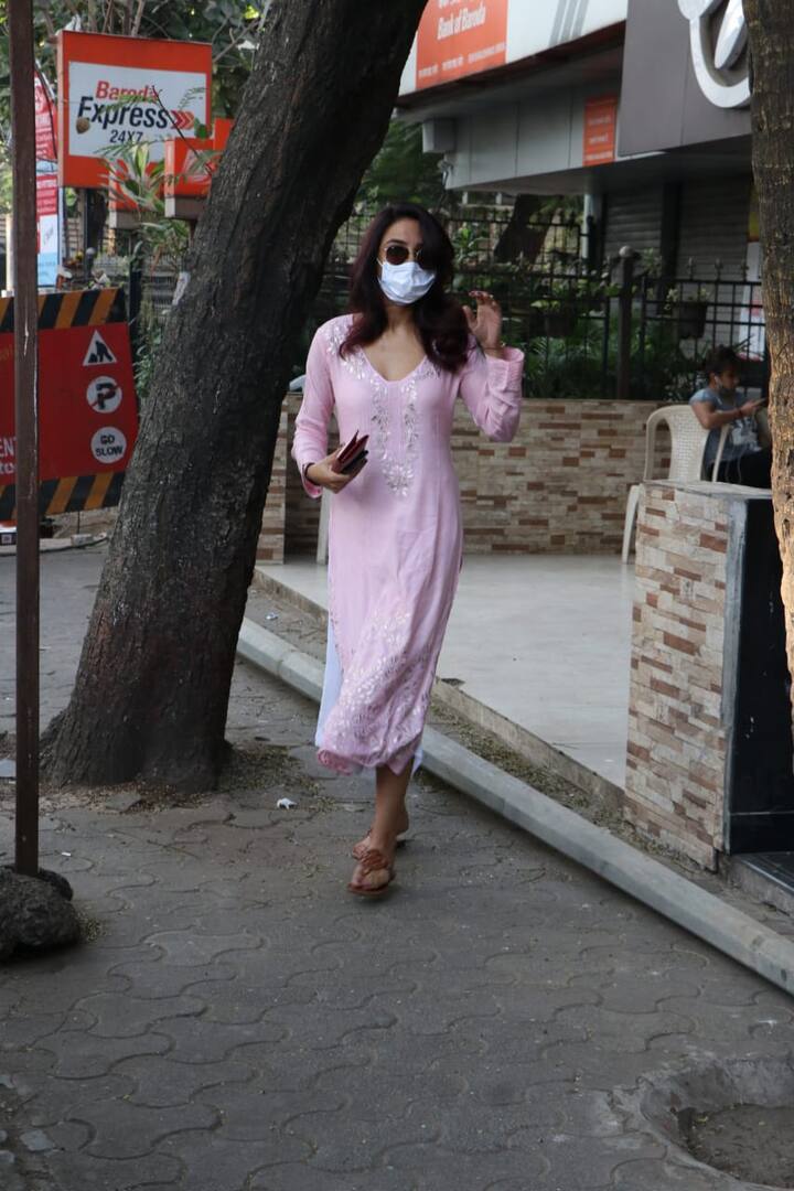 Her exit left host Salman Khan in tears, and her bestie Aly had a breakdown. (ALL PICS Credit- Manav Manglani)