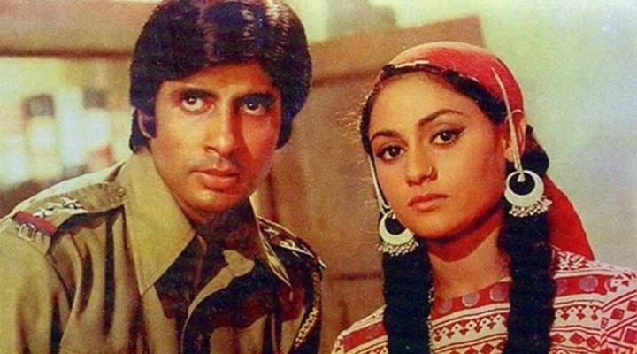 फिल्मः जंजीर डॉयलॉगः 'जब तक बैठने को ना कहा जाए शराफत से खड़े रहो, ये पुलिस स्टेशन है तुम्हारे बाप का घर नहीं'