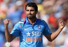 चेक बाउंस मामलाः क्रिकेटर मोहम्मद शमी की बढ़ी मुश्किलें, जारी हो सकता है गिरफ्तारी वारंट