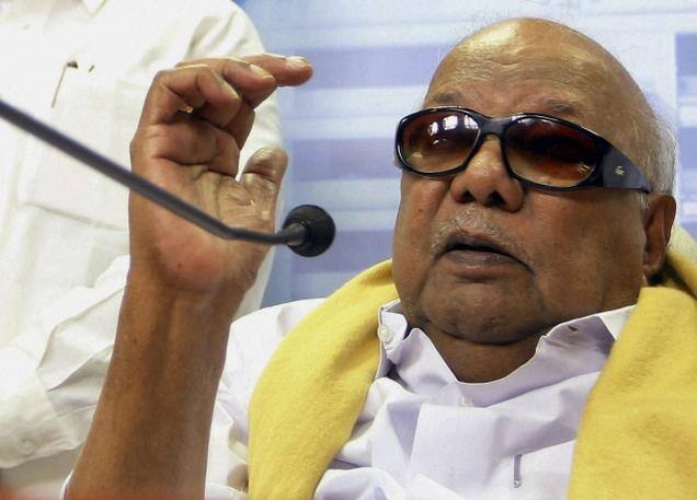 Opposition Parties To Display Strength On Former Tamil Nadu Chief Minister M Karunanidhis 94th Birthday करुणानिधि के बर्थडे पर विपक्ष का 'शक्ति प्रदर्शन', कार्यक्रम में शामिल होंगे नीतीश लेकिन लालू नहीं