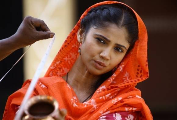 3 महीने बाद अपने घर रही हैं अभिनेत्री रतन राजपूत, लॉकडाउन के कारण फंसी थी गांव में