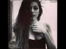 पूजा बेदी की बेटी आलिया ने भद्दे कमेंट करने वालों को दिया है करारा जवाब !