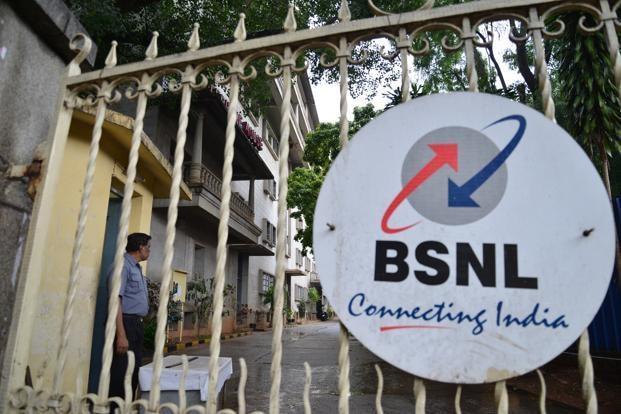 BSNL Rs 299 postpaid plan offers unlimited voice calls, 31GB high speed data, and more BSNL 299 रुपये में दे रहा है 31 जीबी हाई स्पीड डेटा