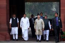 कैबिनेट की बैठक खत्म, 500-1000 के पुराने नोटों पर अध्यादेश को मिली मंजूरी- सूत्र