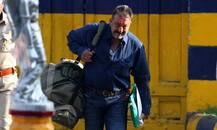 संजय दत्त को कौन से अच्छे बर्ताव के लिए जेल से सहूलियत दी गई? : हाईकोर्ट