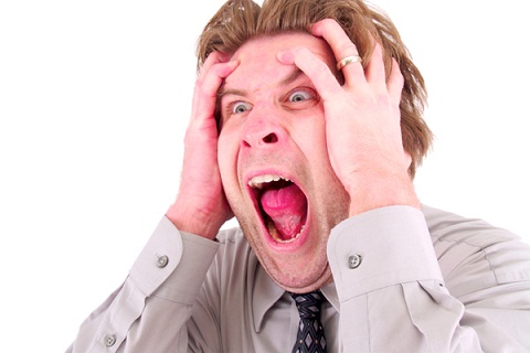 जबड़े में दिक्कत है तो संभल जाएं