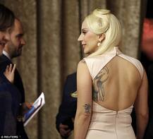 स्वास्थ्य संबंधी समस्याओं से जूझ रही हैं लेडी गागा