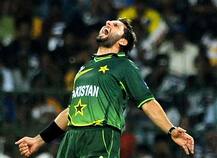 24 साल बाद अफरीदी के इस रिकॉर्ड पर सवाल, क्या सच में शतक लगाने वाले पहले युवा खिलाड़ी हैं?