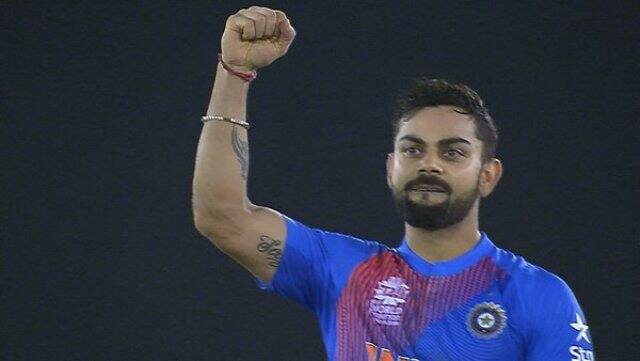 केवल इतना ही नहीं भारतीय क्रिकेट टीम के स्टार बल्लेबाज विराट कोहली ने भी शनिवार को भारतीय फैंस का T-20 वर्ल्ड कप में टीम का भरपूर समर्थन करने के लिए शुक्रिया अदा किया है.