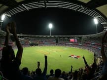 पानी की बर्बादी पर कोर्ट की फटकार, पूछा- IPL जरूरी है या लोग?