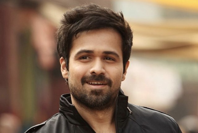 Emraan Hashmi swore, 'he is not my son', actor reacted to the report that he described himself as the father of a second year student इमरान हाशमी को पिता बताने वाले स्टूडेंट को एक्टर ने दिया जवाब, जानें क्या कहा