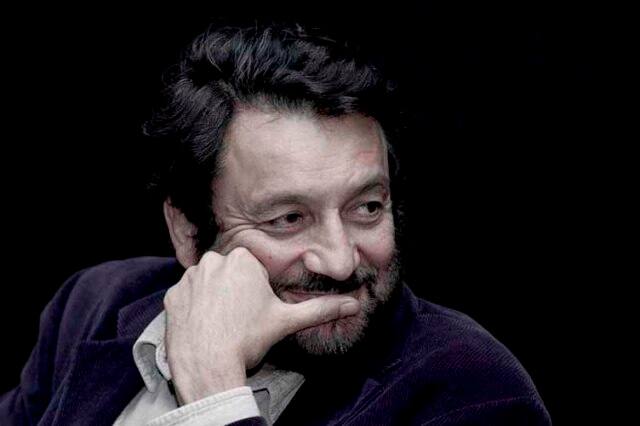 तो वहीं फिल्मकार शेखर कपूर ने आतिशबाजी पर नियंत्रण करने की अपील की. उन्होंने कहा कि लोग प्रार्थना करने और जीवन का जश्न मनाने के लिए जाते हैं. इतनी मौतों और त्रासदी पर अब तो जागो. पटाखे खतरनाक होते जा रहे हैं और इन्हें नियंत्रित किया जाना चाहिए.