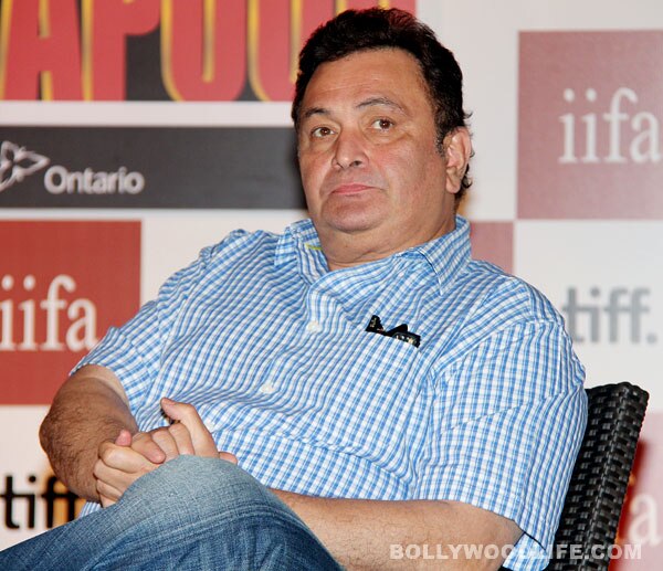 Fir Filed Against Rishi Kapoor Contractor For Tree Cutting मंज़ूरी से ज्यादा पेड़ की शाखाएं काटने पर रिषी कपूर के खिलाफ मामला दर्ज