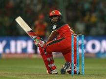 सरफराज के शॉट से वाटसन हैरान