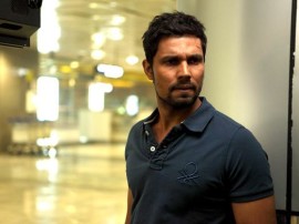 रणदीप हुड्डा ने गुड़गांव का नाम बदलने की आलोचना की