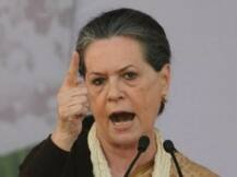 वाराणसी: सोनिया गांधी का रोड-शो कल, तैयारियां जोरों पर