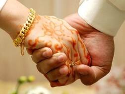 हनीमून से लौटे बिजनेसमैन को झटका, एयरपोर्ट से 'बुर्का' पहन गायब हुई बीवी