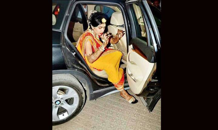 शादी की कुछ और तस्वीरें