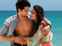 First Look: कैटरीना सिद्धार्थ को 'बार-बार देखो'