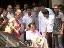 दिलीप कुमार को अस्पताल से मिली छुट्टी