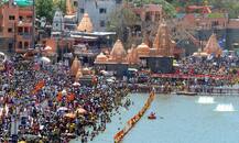 मध्य प्रदेश के उज्जैन में चल रहे सिंहस्थ कुंभ की चुनिंदा तस्वीरें