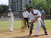 तस्वीरों में देखें 'क्रिकेट के भगवान' ने कैसे मनाया अपना बर्थडे?