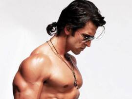 Hrithik Roshan Tries Out Vegetarian Diet After Wrapping Up Mohen Jo Daro वजन कम करने के लिए क्या-क्या कर रहे हैं ऋतिक रोशन!