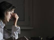 रात की शिफ्ट में काम करने से औरतों को हो सकती है ये गंभीर समस्या