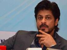 स्टीव जॉब्स की जीवनी से बिजनेस सीख रहे हैं शाहरुख