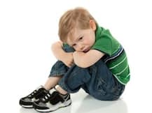 बच्चों के सिर के पीछे मारने से मानसिक क्षमता पर असर