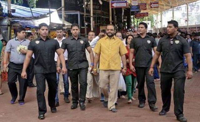 परिवार की जरूरतों को पूरी करने के बाद पारेख ने बचे हुए धन का उपयोग अपना शौक पूरा करने के लिए किया और इसी की बदौलत वह आज गिनीज बुक ऑफ वर्ल्ड रिकॉर्ड में शामिल हो सके हैं.