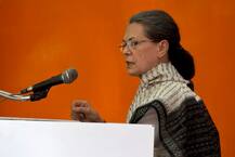 राष्ट्रीय स्वयंसेवक संघ ने सोनिया गांधी को दी इतिहास पढ़ने की सलाह