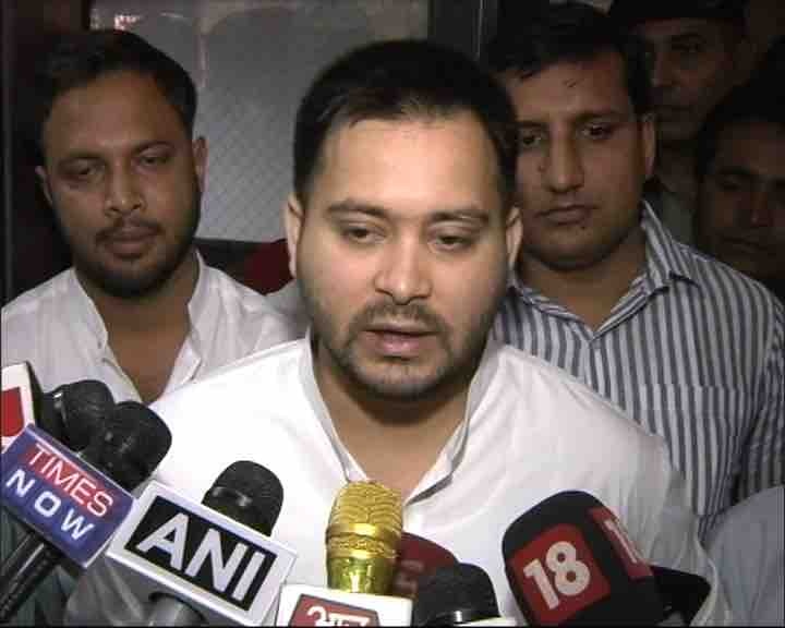 Tejasvi Yadav on compromisation in govt formation तेजस्वी ने कहा- समझौता करते तो सीएम आरजेडी का होता और सुशील मोदी डिप्टी सीएम रहते