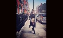 लंदन की सड़कों पर कहर बरपाता सोनम का फैशन!