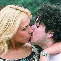 IN PICS: सलमान की 'लेडी लव' यूलिया वंतूर के एक्स हसबैंड के साथ उनकी बेहद निजी तस्वीरें आईं सामने!