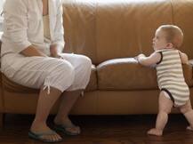 जल्दी चलने वाले बच्चों की हड्डियां होतीं हैं मजबूत!