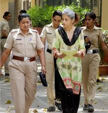 शीना बोरा मर्डर केस: इंद्राणी मुखर्जी ने लगाया पति और ड्राइवर पर आरोप