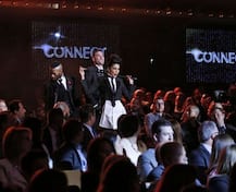 प्रियंका चोपड़ा ने अपनी धमाकेदार परफॉर्मेंस से बांधा समा