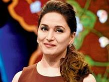 थाईलैंड के फैन ने माधुरी को शूटिंग के दौरान चौंकाया