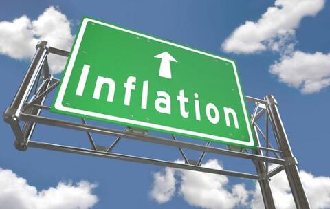 पेट्रोल-डीजल की बढ़ती कीमतों का असर शुरू, थोक महंगाई ने लगाई ऊंची छलांग पेट्रोल-डीजल की बढ़ती कीमतों का असर शुरू, थोक महंगाई ने लगाई ऊंची छलांग