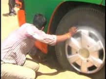 PHOTO : ...और बीच 'नदी' में कुछ ऐसा हुआ कि छूट गए CM शिवराज सिंह चौहान के पसीने